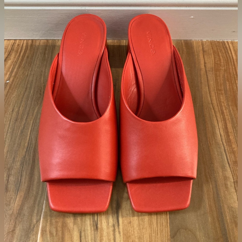 Vince. Elizabeth block heel mule sandals